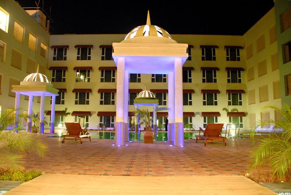Hotel Cambay Grand Kukas Džajpur Exteriér fotografie