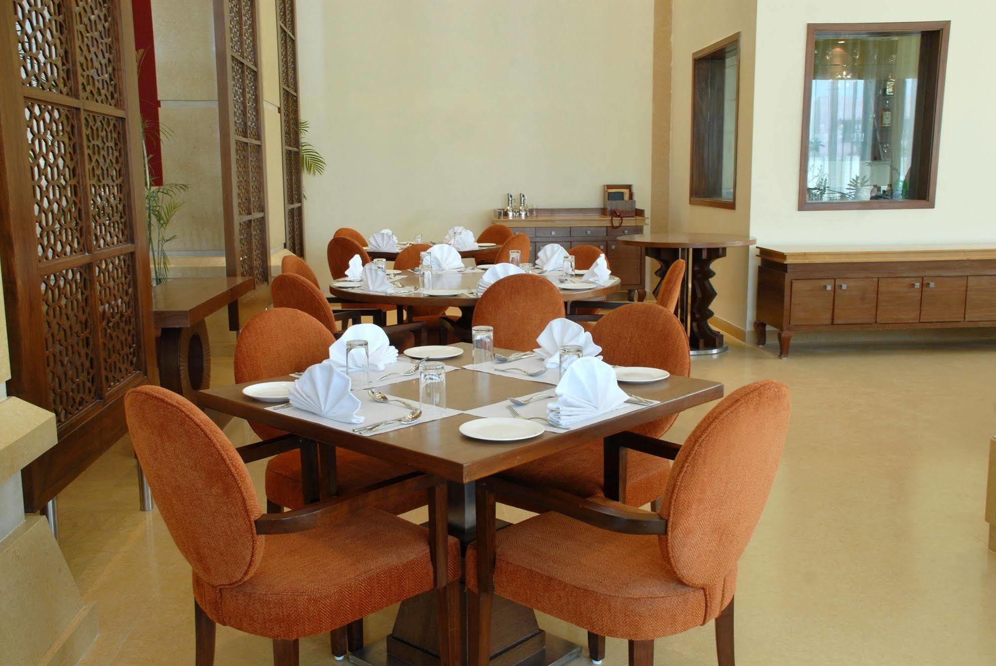 Hotel Cambay Grand Kukas Džajpur Exteriér fotografie